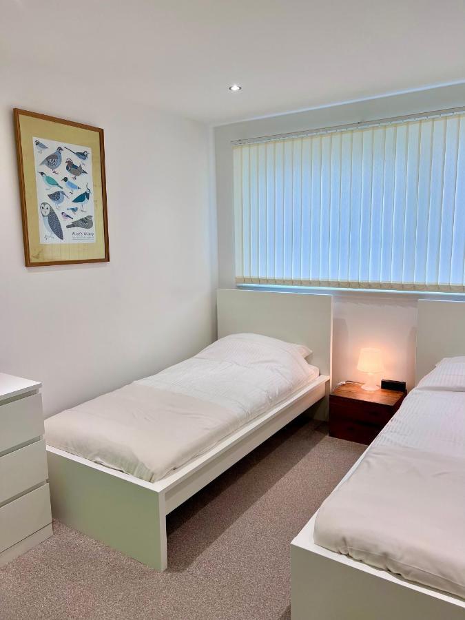 Beautiful Modern Sea-Side Apartment In The City Edimburgo Esterno foto